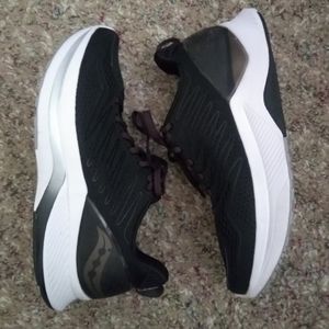 Saucony Endorphin Series Men's Size 9